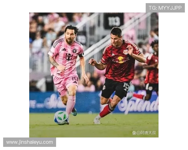 梅西加盟国际迈阿密后首次亮相赛场，精彩表现助球队逆转获胜